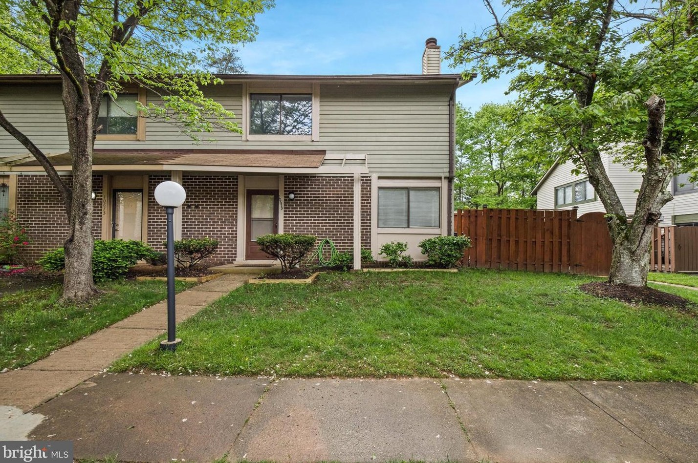10679 Spring Oak Ct, Springfield, VA 22015