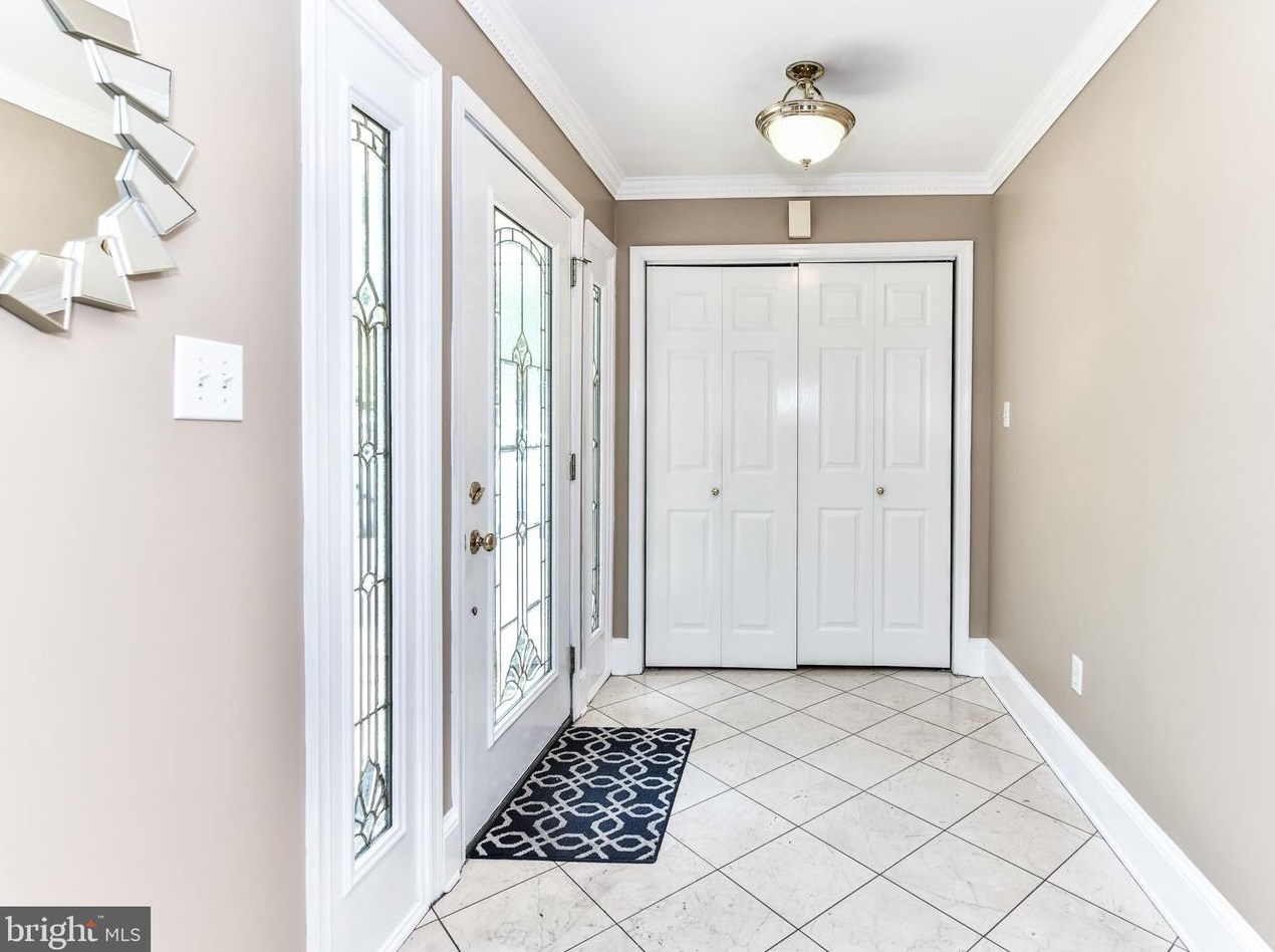 10323 Commonwealth Blvd, Fairfax, VA 22032
