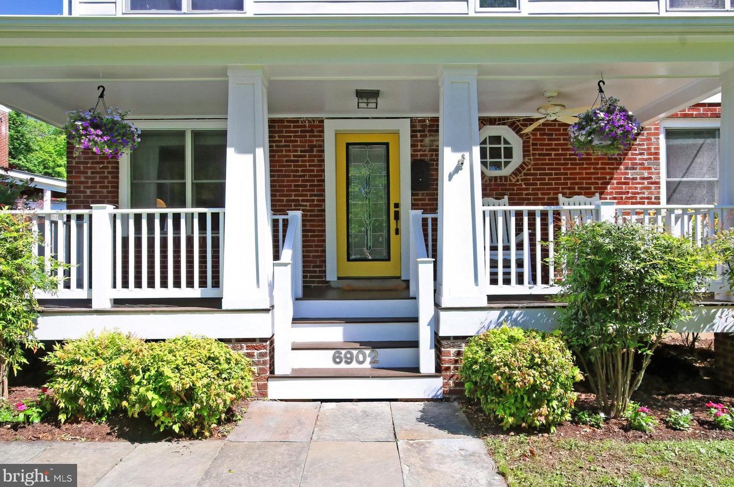 6902 Jefferson Ave, Falls Church, VA 22042-1935