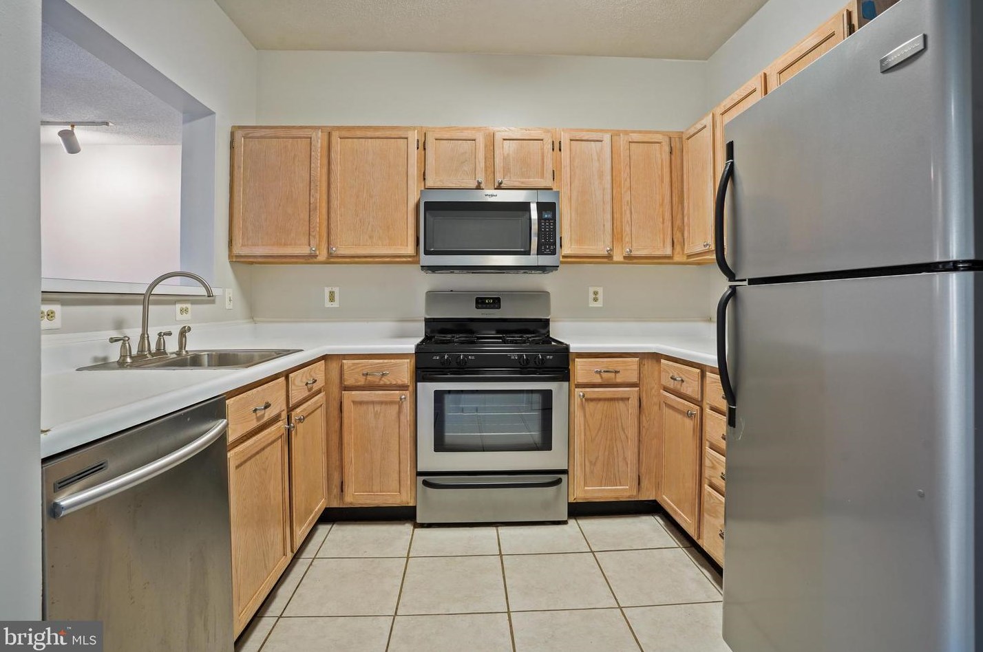 12013 Taliesin Pl #25, Herndon, VA 20190