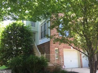 9546 Lagersfield Cir, Vienna, VA 22181