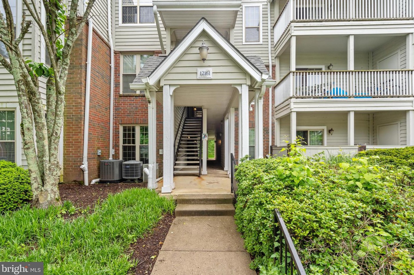 12161 Penderview Ter, Fairfax, VA 22033-4766