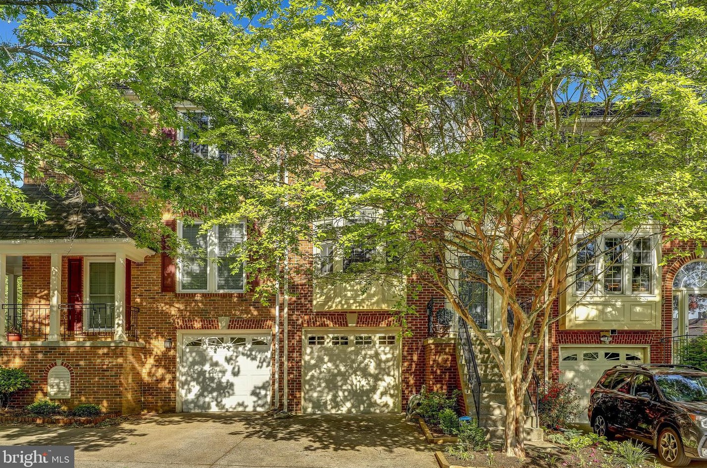 8013 Trevor Pl, Vienna, VA 22182-4019
