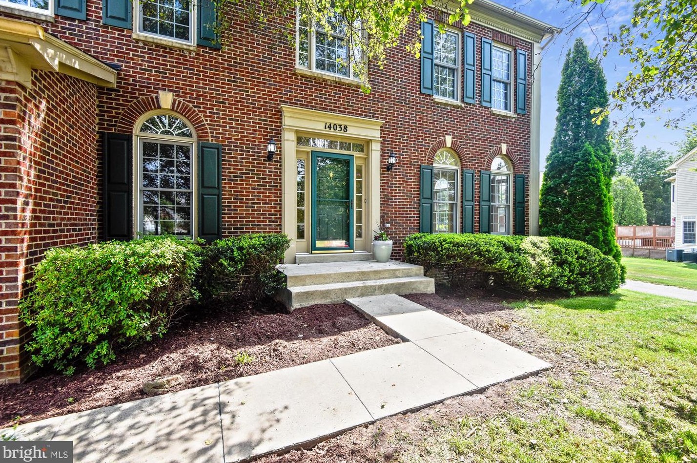 14038 Eagle Chase Cir, Fairfax, VA 20151-2238