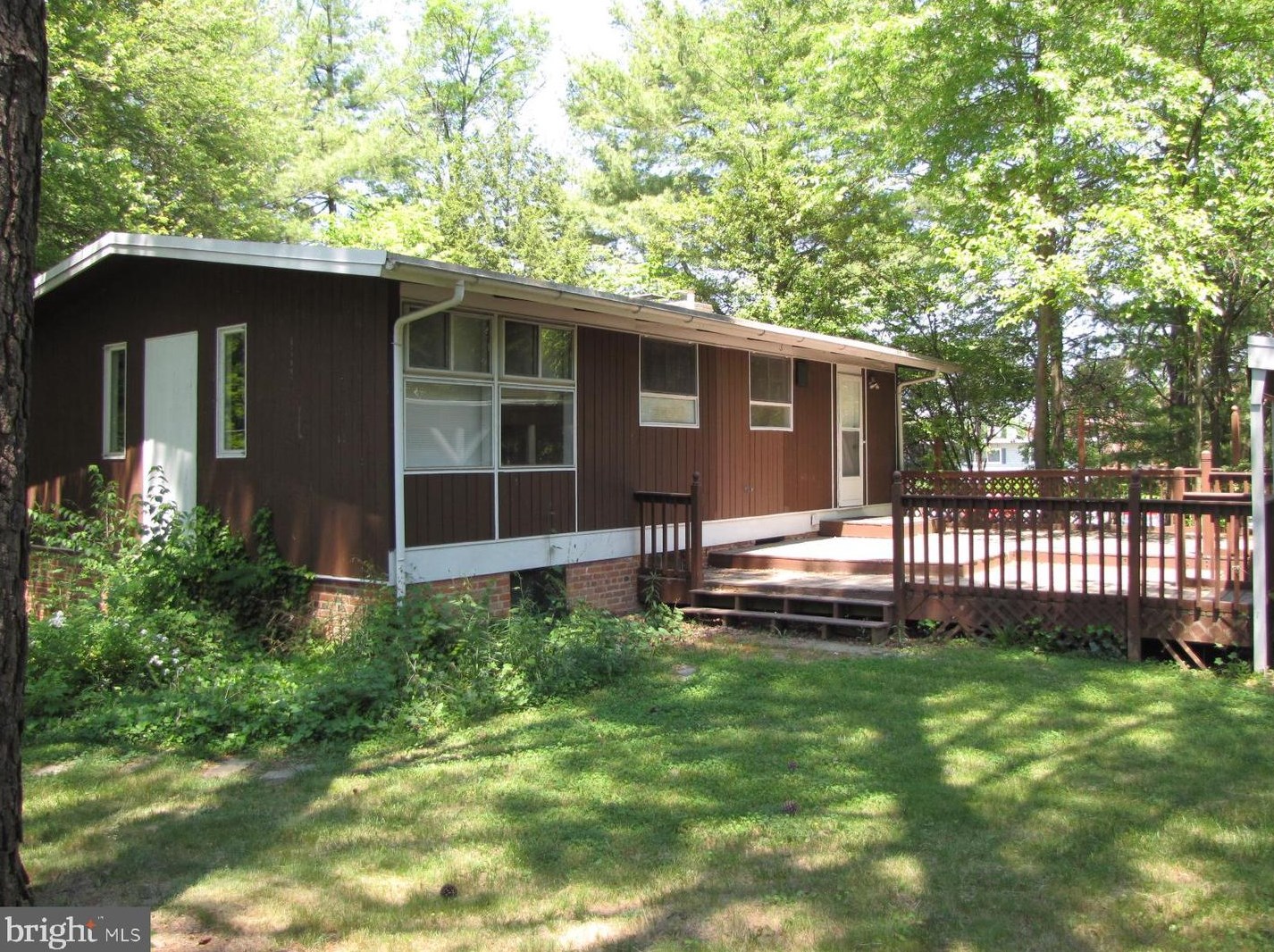 2901 Pine Spring Rd, Falls Church, VA 22042