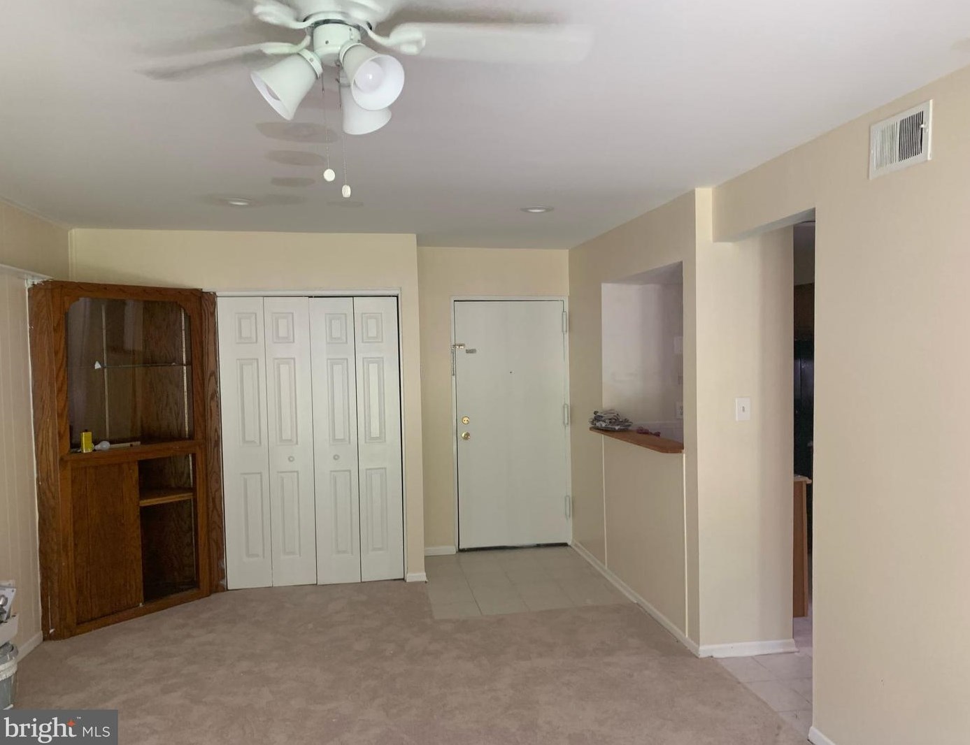 8507 Barrington Ct #d, Springfield, VA 22152