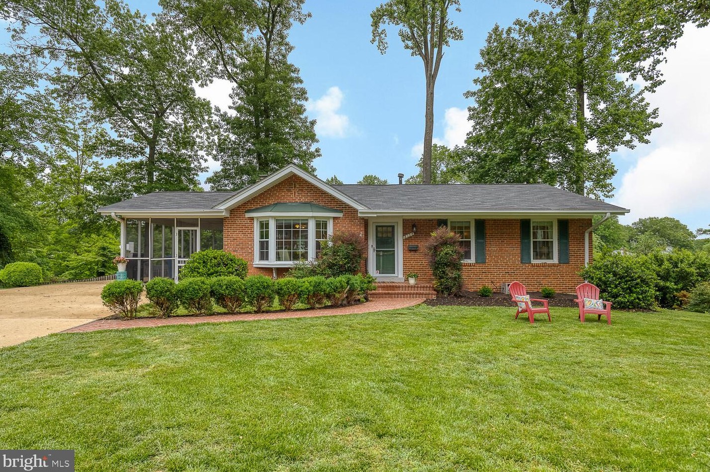 8134 Marcy Ave, Springfield, VA 22152-3047