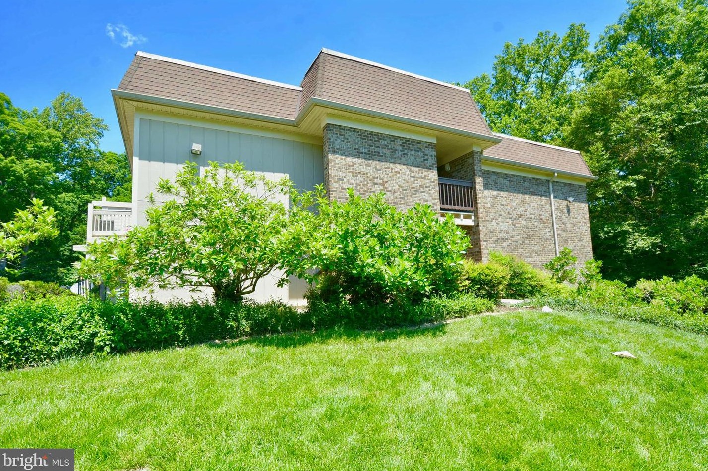 5761 Rexford Ct Apt O, Springfield, VA