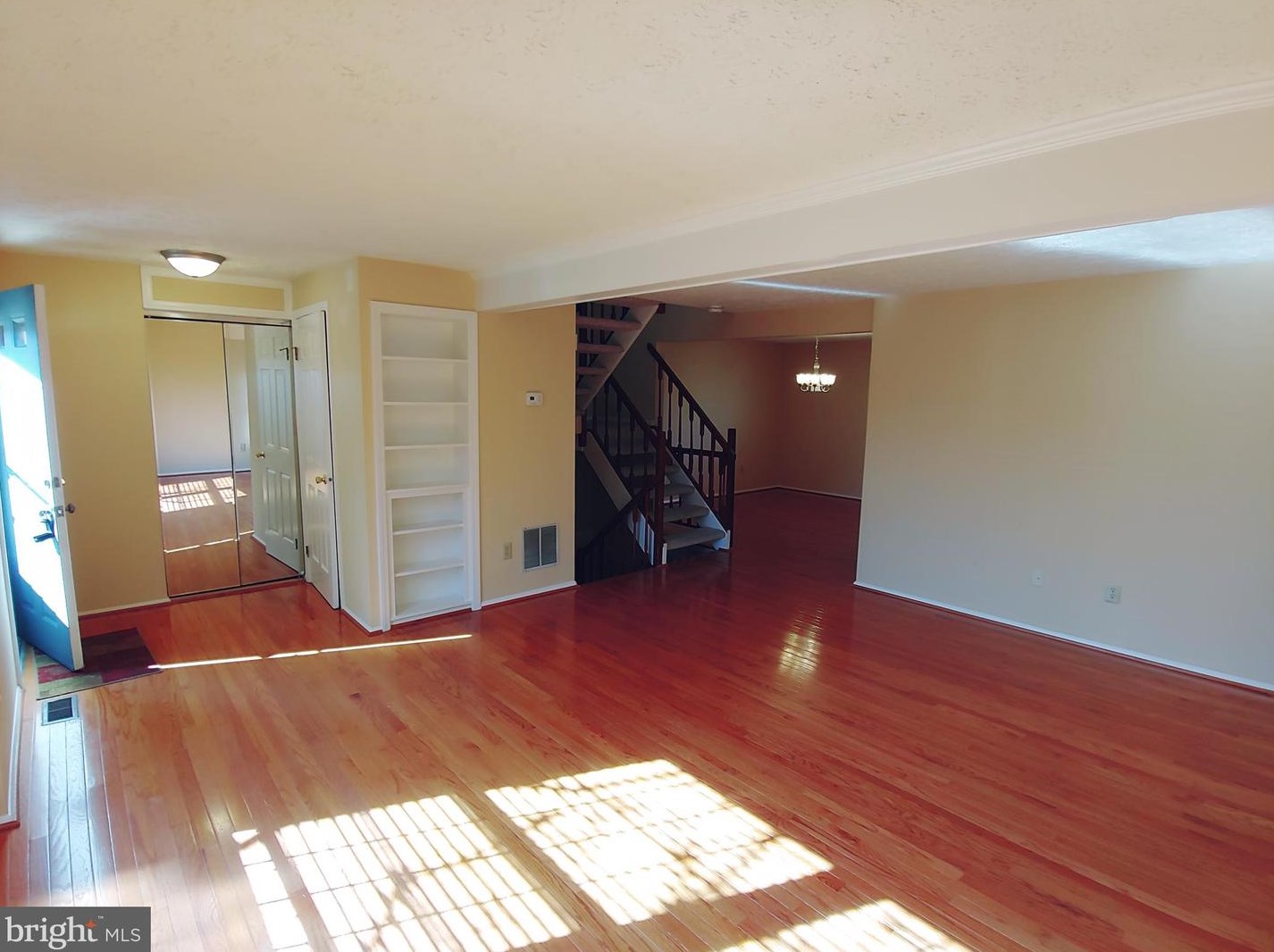 4600 Brentleigh Ct, Annandale, VA 22003