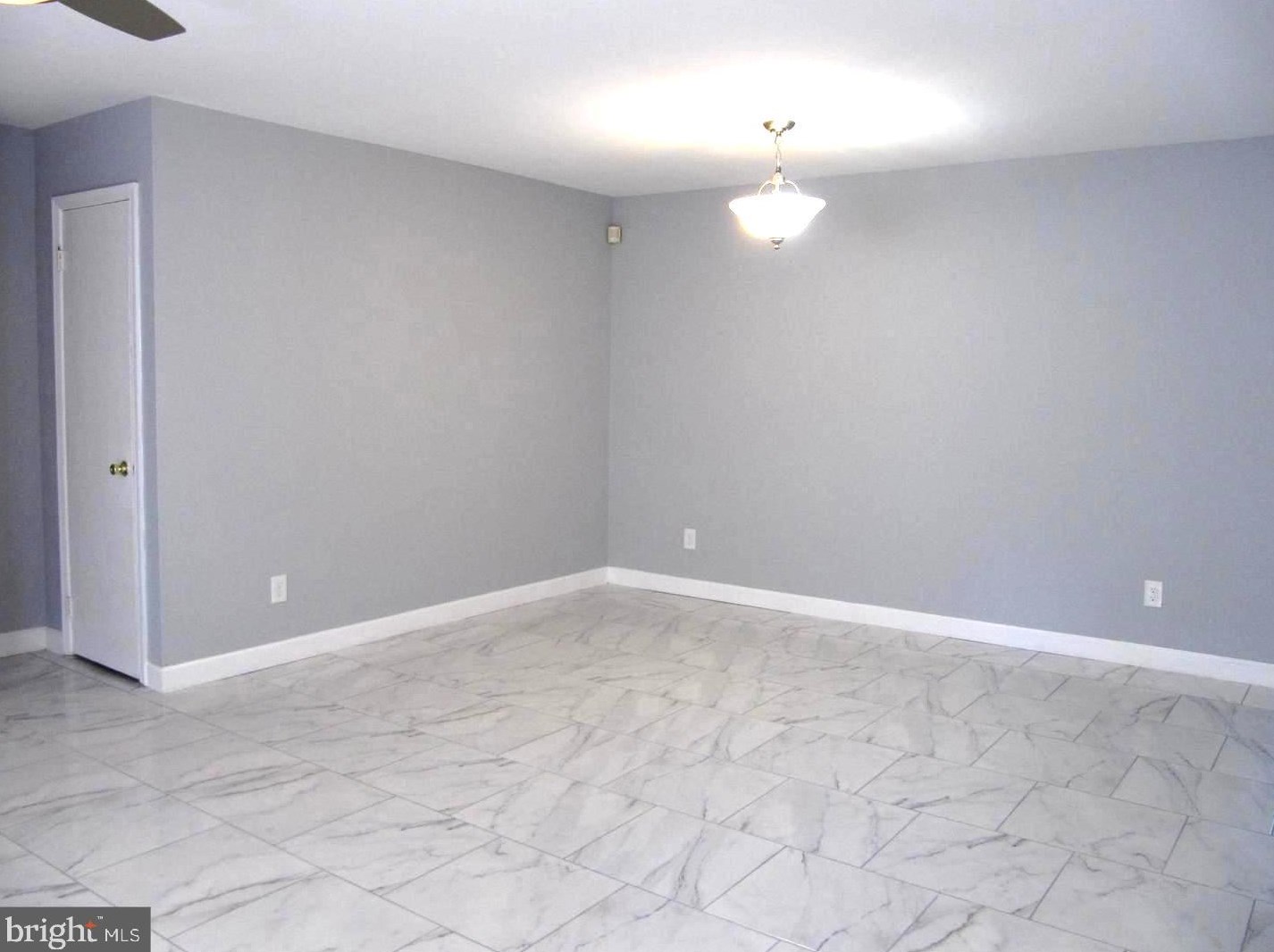 13763 Flowing Brook Ct, Fairfax, VA 20151-3515