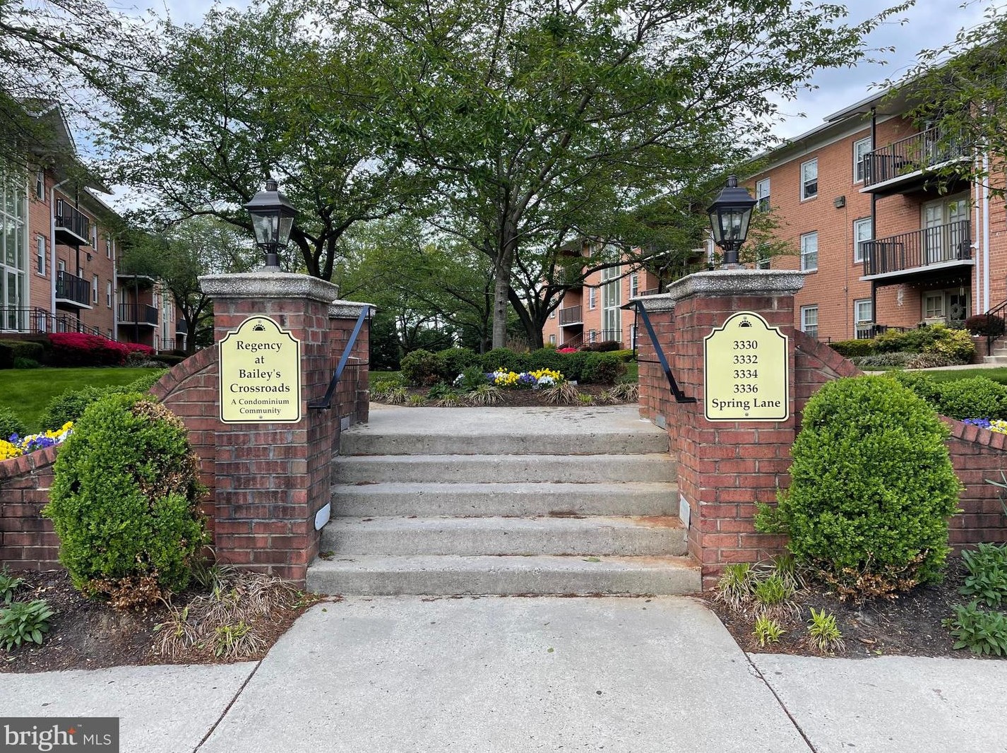 3332 Spring Ln #c-24, Falls Church, VA 22041