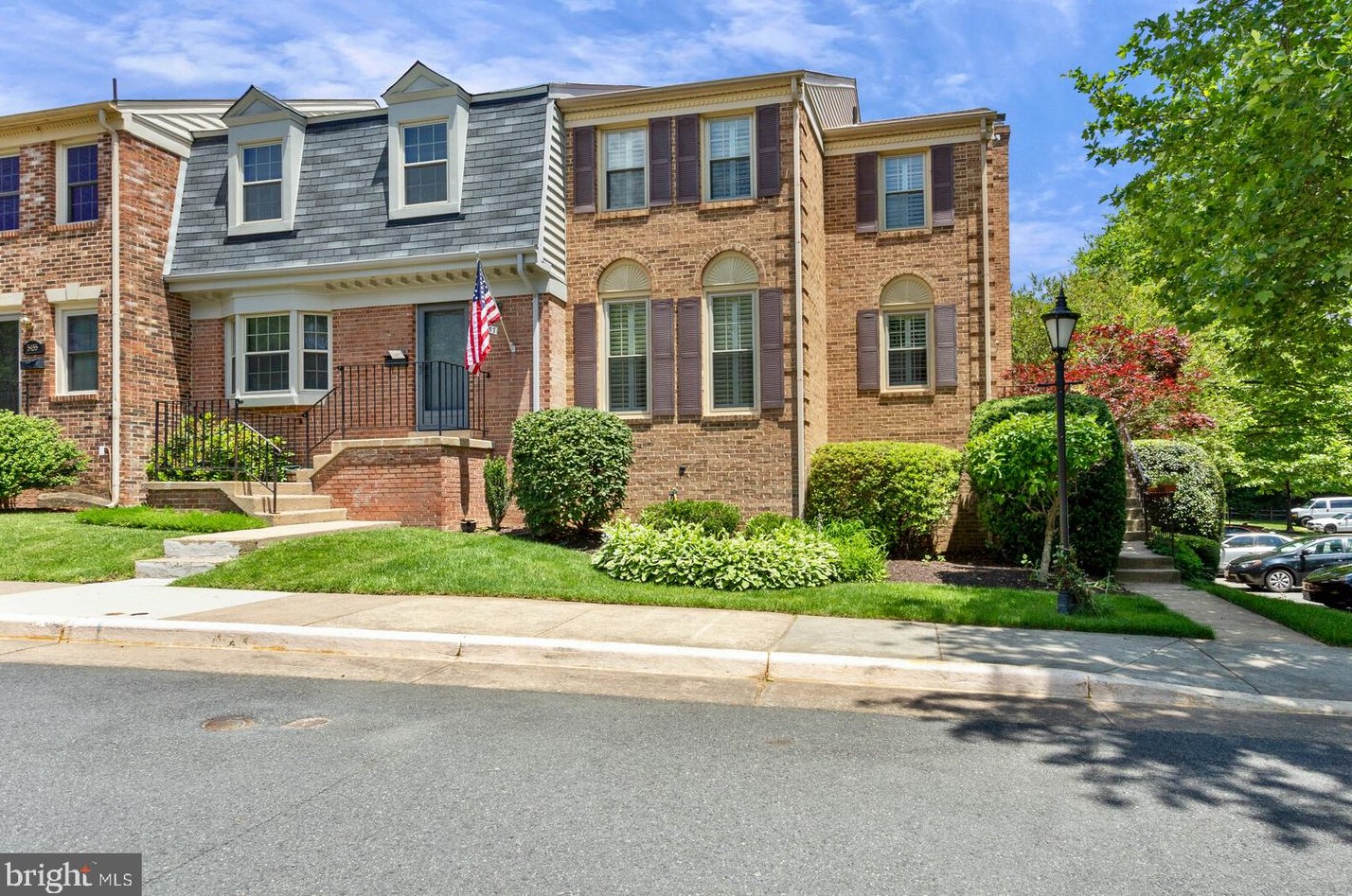 5459 Cheshire Meadows Way, Fairfax, VA 22032-3217