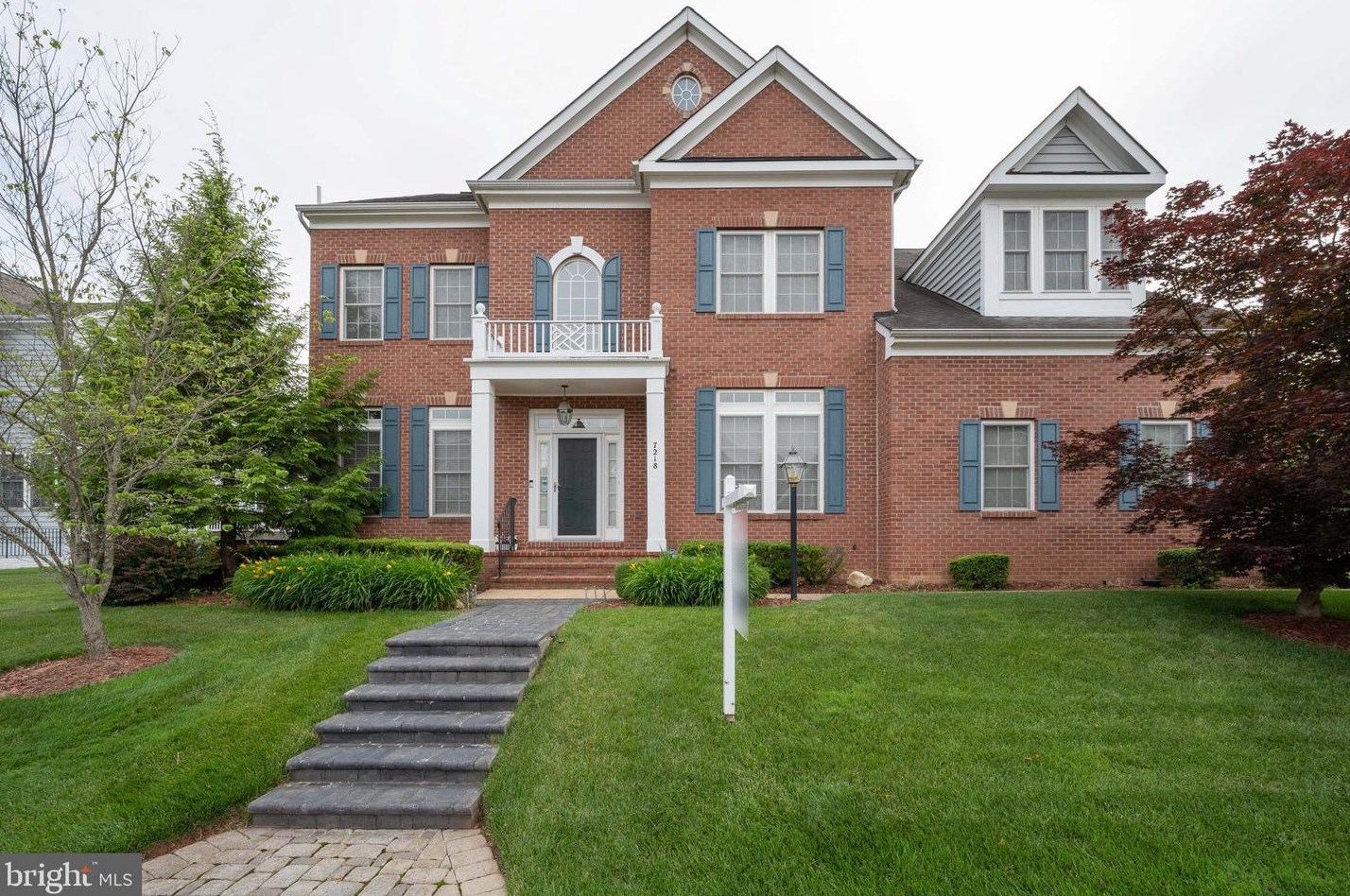7218 White House Dr, Springfield, VA 22153