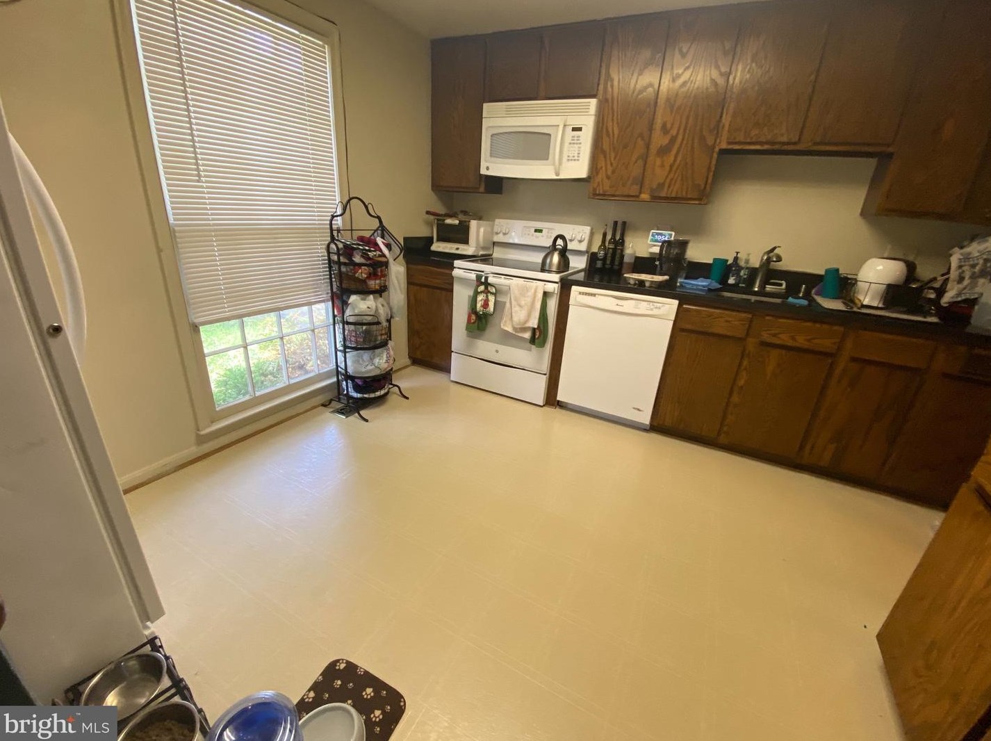 7938 Bethelen Woods Ln, Springfield, VA 22153