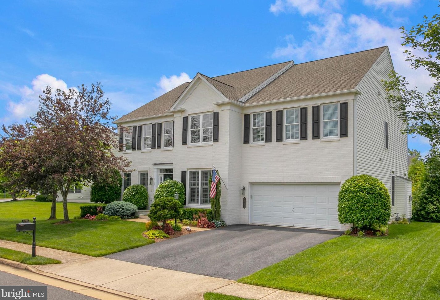 8711 Wild Prairie Rose Way, Lorton, VA 22079