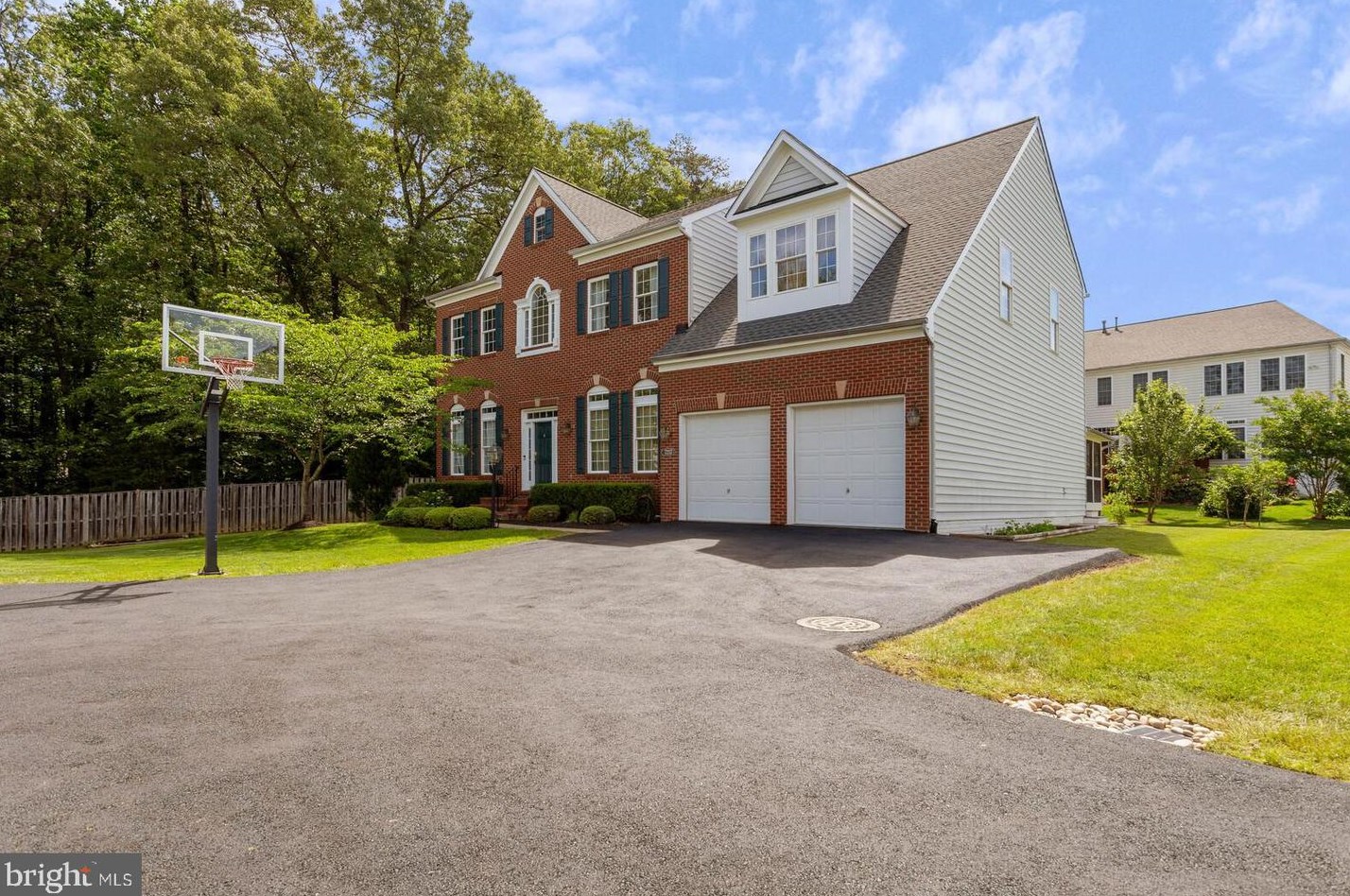 7217 White House Dr, Springfield, VA 22153