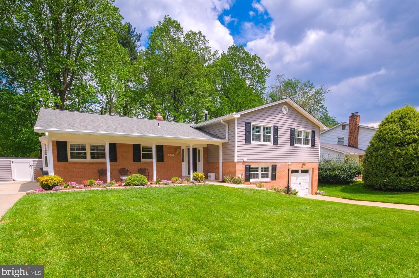 2009 Friendship Ln, Falls Church, VA 22043