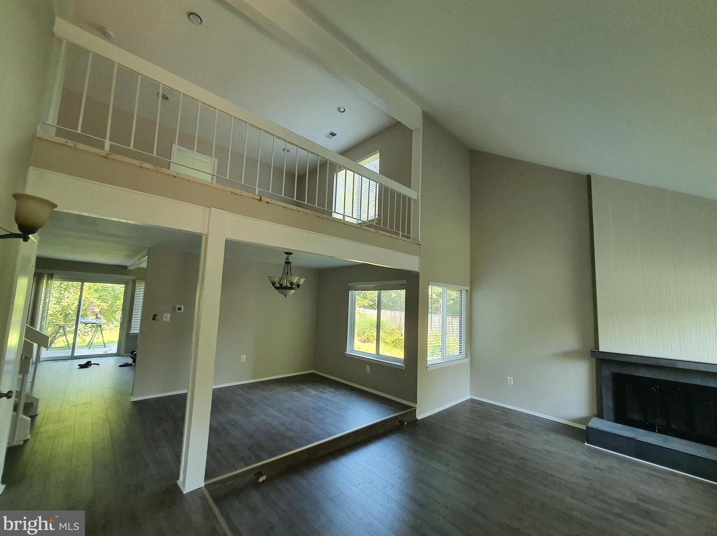 5905 Lovejoy Ct, Springfield, VA 22152