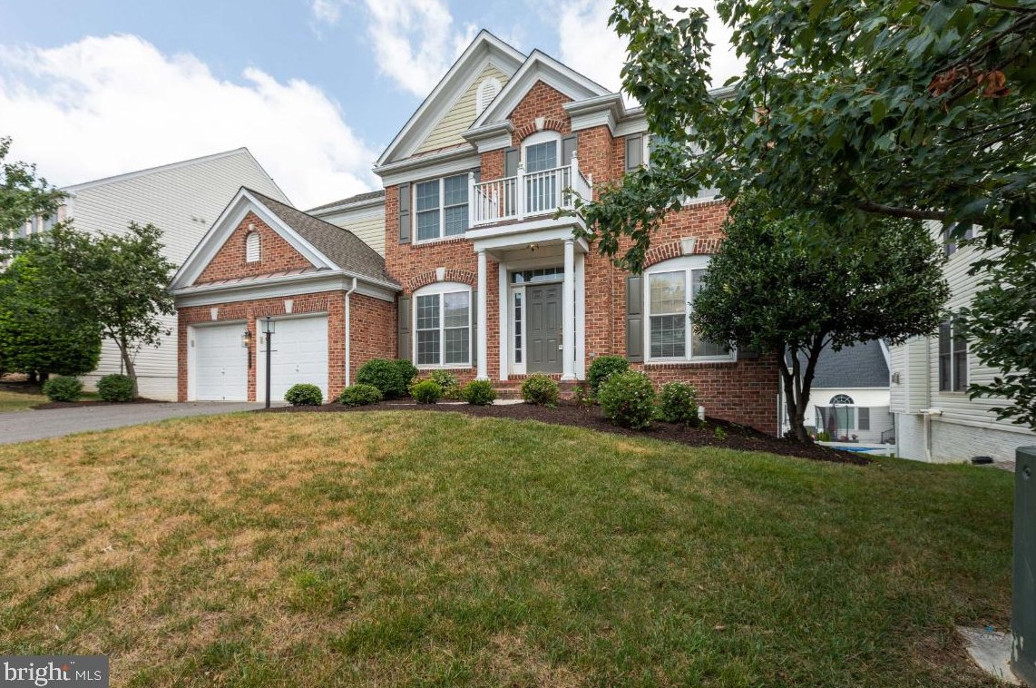 8987 Birch Bay Cir, Lorton, VA 22079