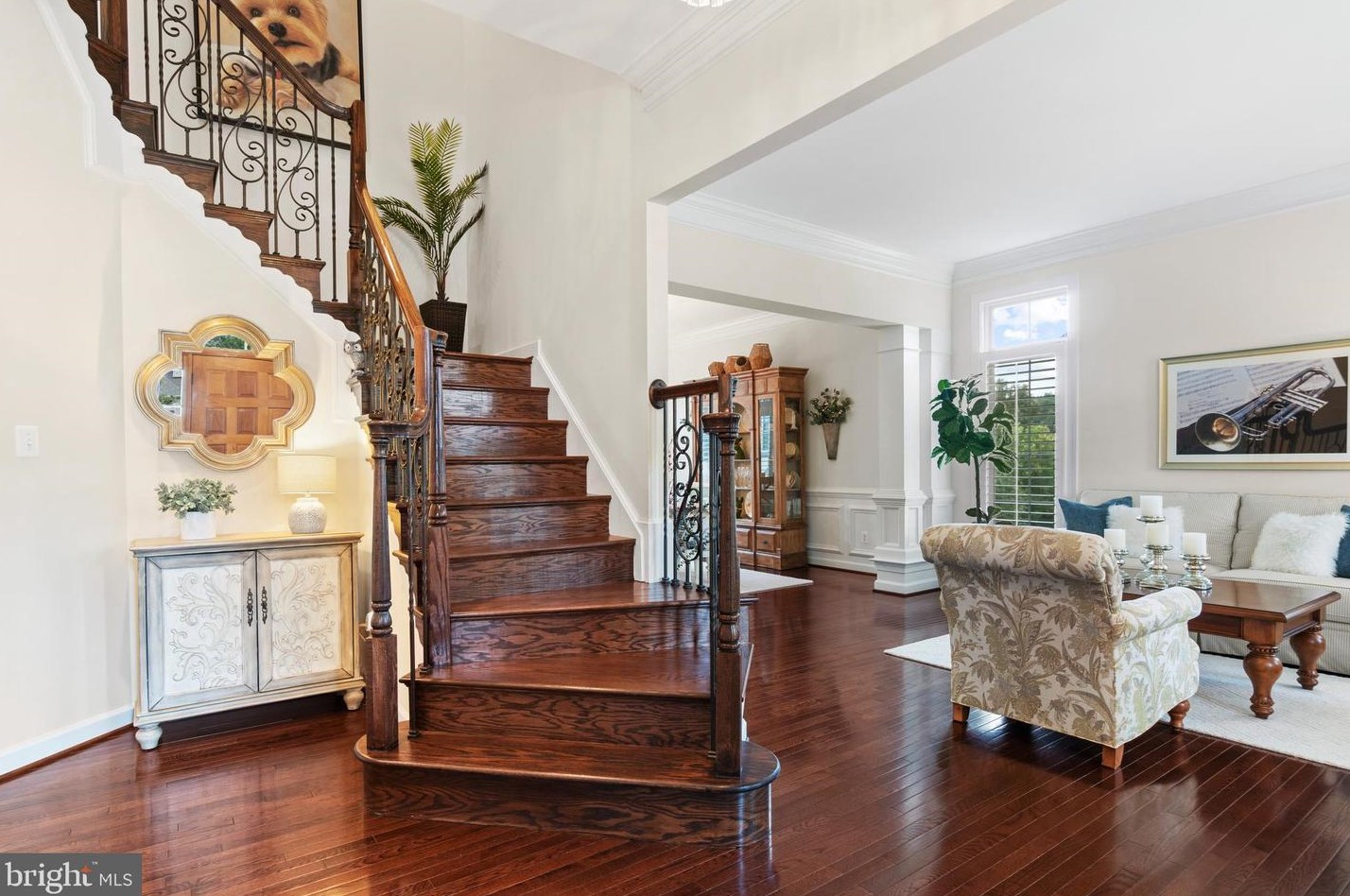 9662 Maymont Dr, Vienna, VA 22182-3010