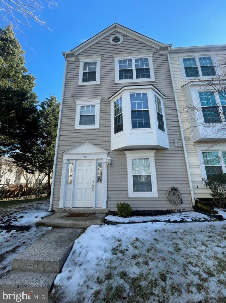 13921 Big Yankee Ln, Centreville, VA 20121-2677