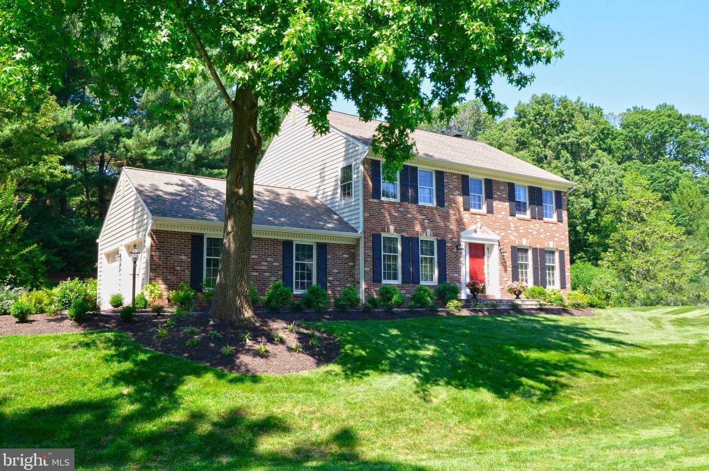 2824 Center Ridge Dr, Vienna, VA 22124-1456