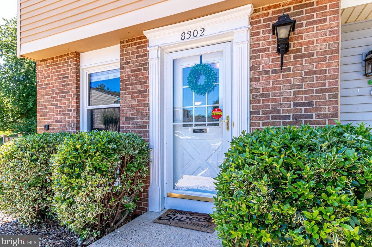 8302 Crestmont Cir, Springfield, VA 22153