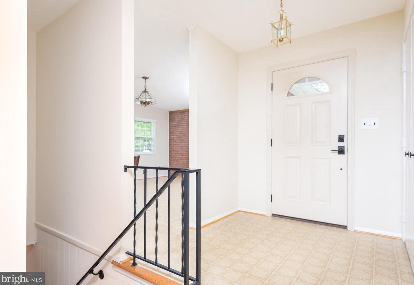 6152 Roxbury Ave, Springfield, VA 22152