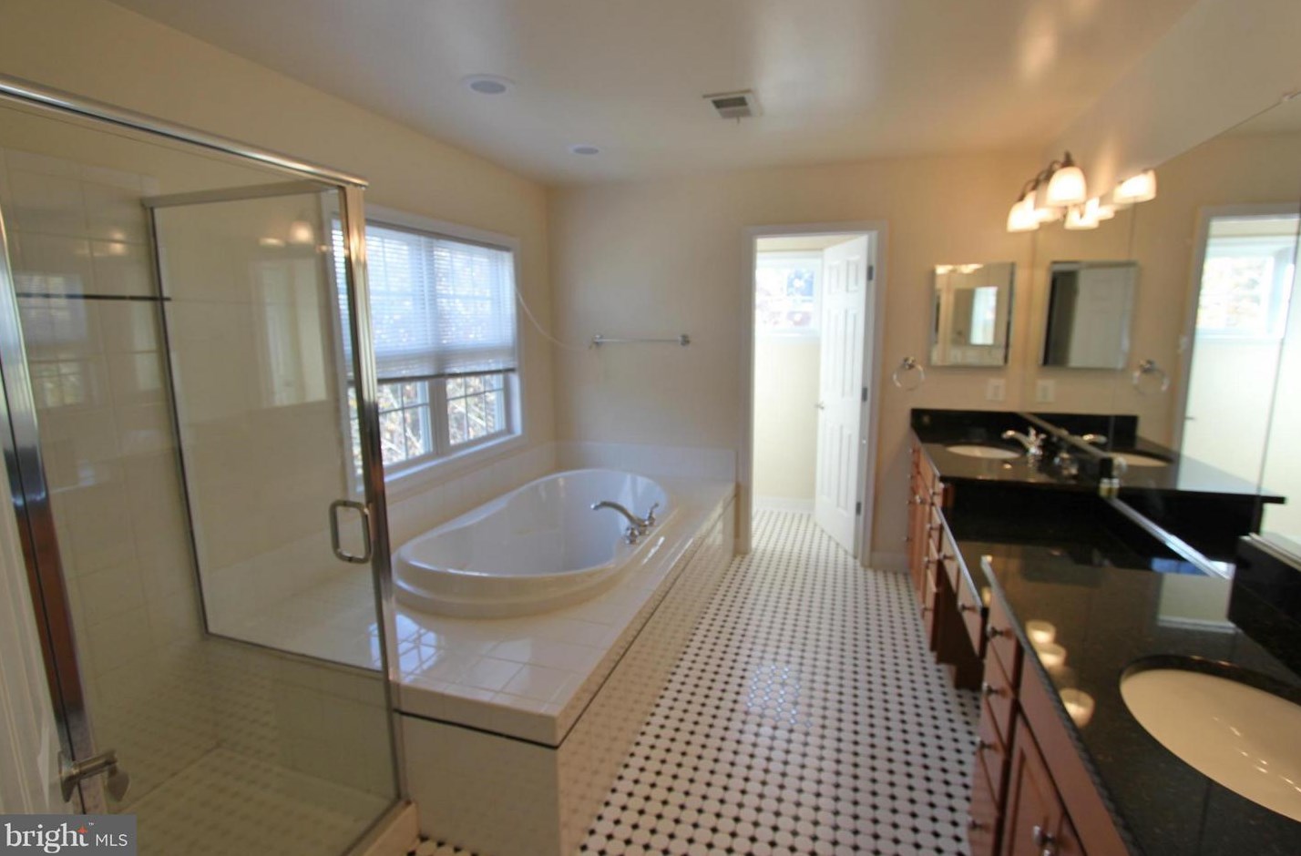 8553 Mazzello Pl, Springfield VA  22153-3507 exterior