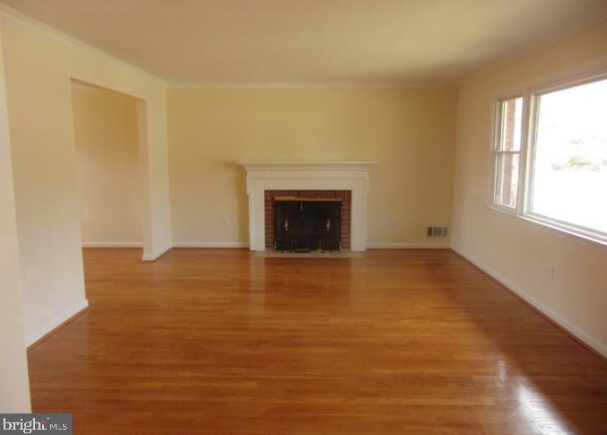 1003 Westwood Dr, Vienna VA  22180-3646 exterior
