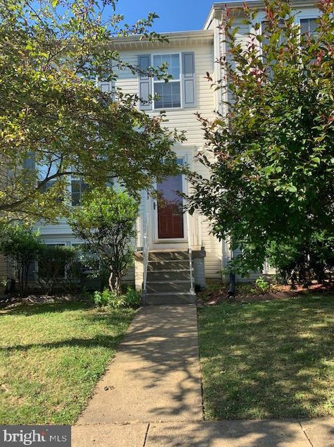 6393 Racetec Pl, Springfield, VA 22150