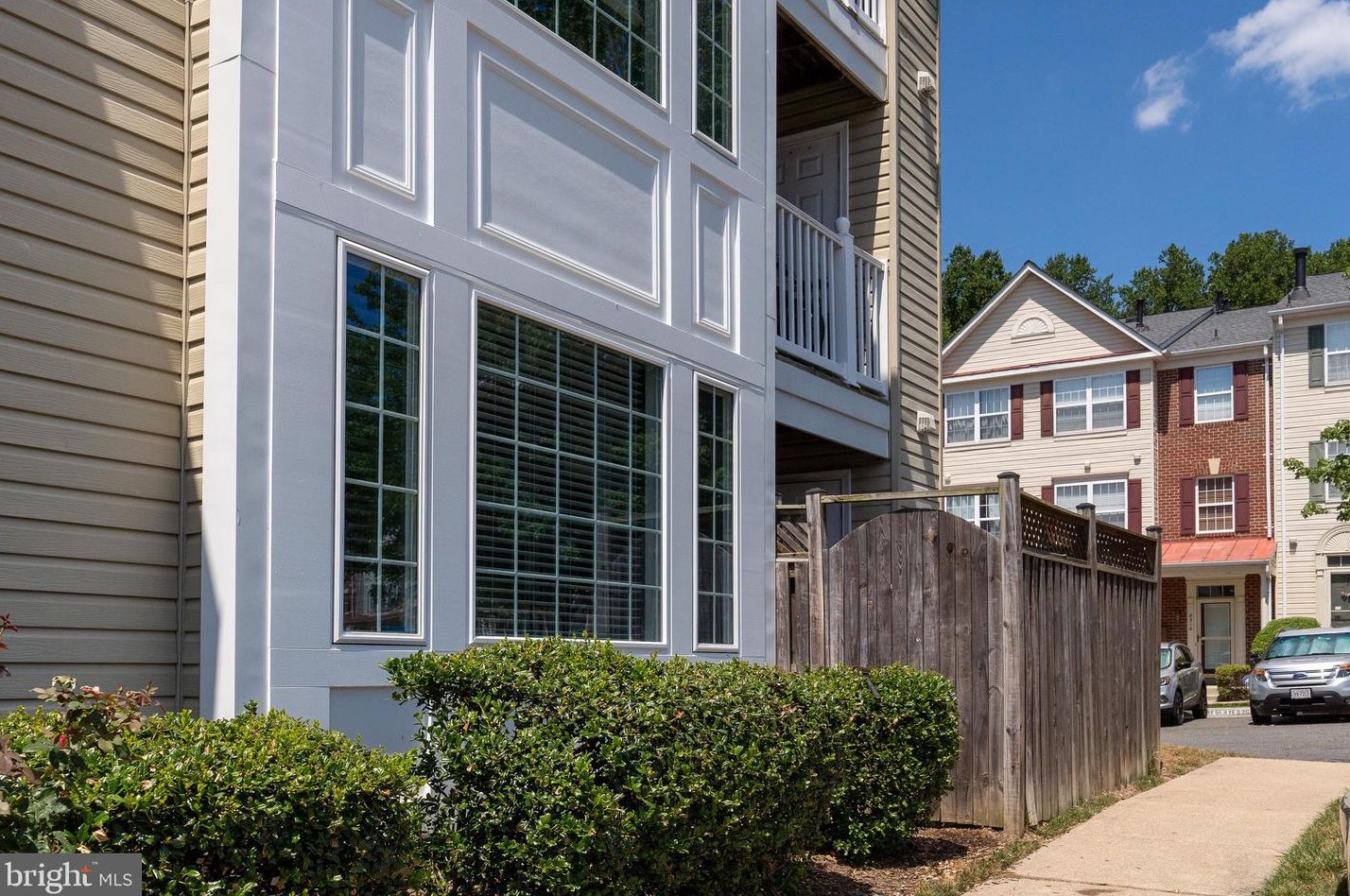 9220 Cardinal Forest Ln #9220d, Lorton, VA 22079