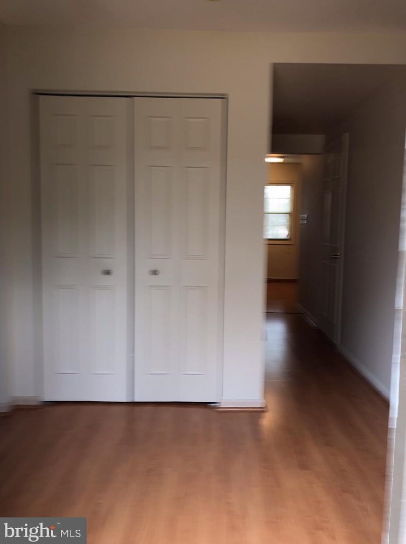 8527 Hooes Rd, Springfield, VA 22153