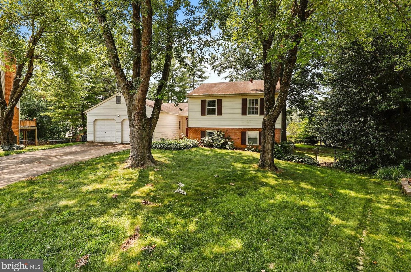 9513 Spode Ct, Fairfax, VA 22032-1264