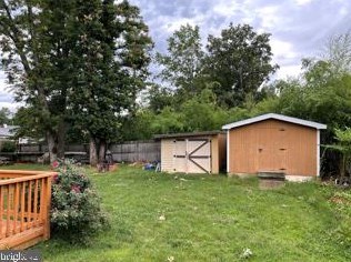 6710 Hopewell Ave, Springfield, VA 22151