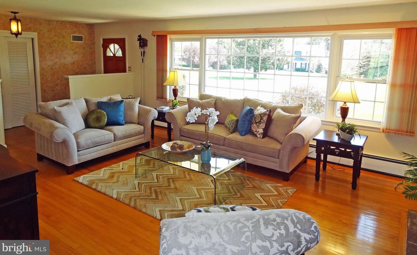 5036 Prestwick Dr, Fairfax VA 22030-4523 exterior