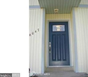 6047 Forrest Hollow Ln, Springfield, VA 22152