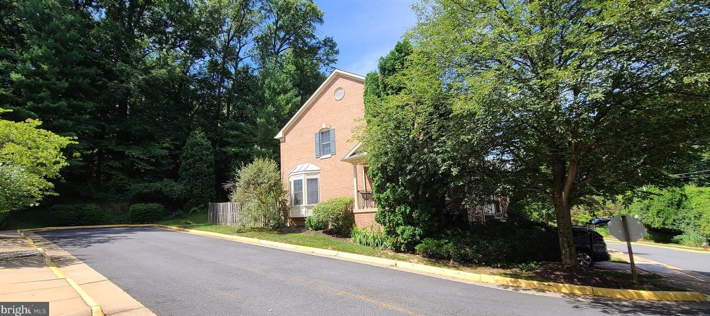 7501 Westmore Dr, Springfield, VA 22150