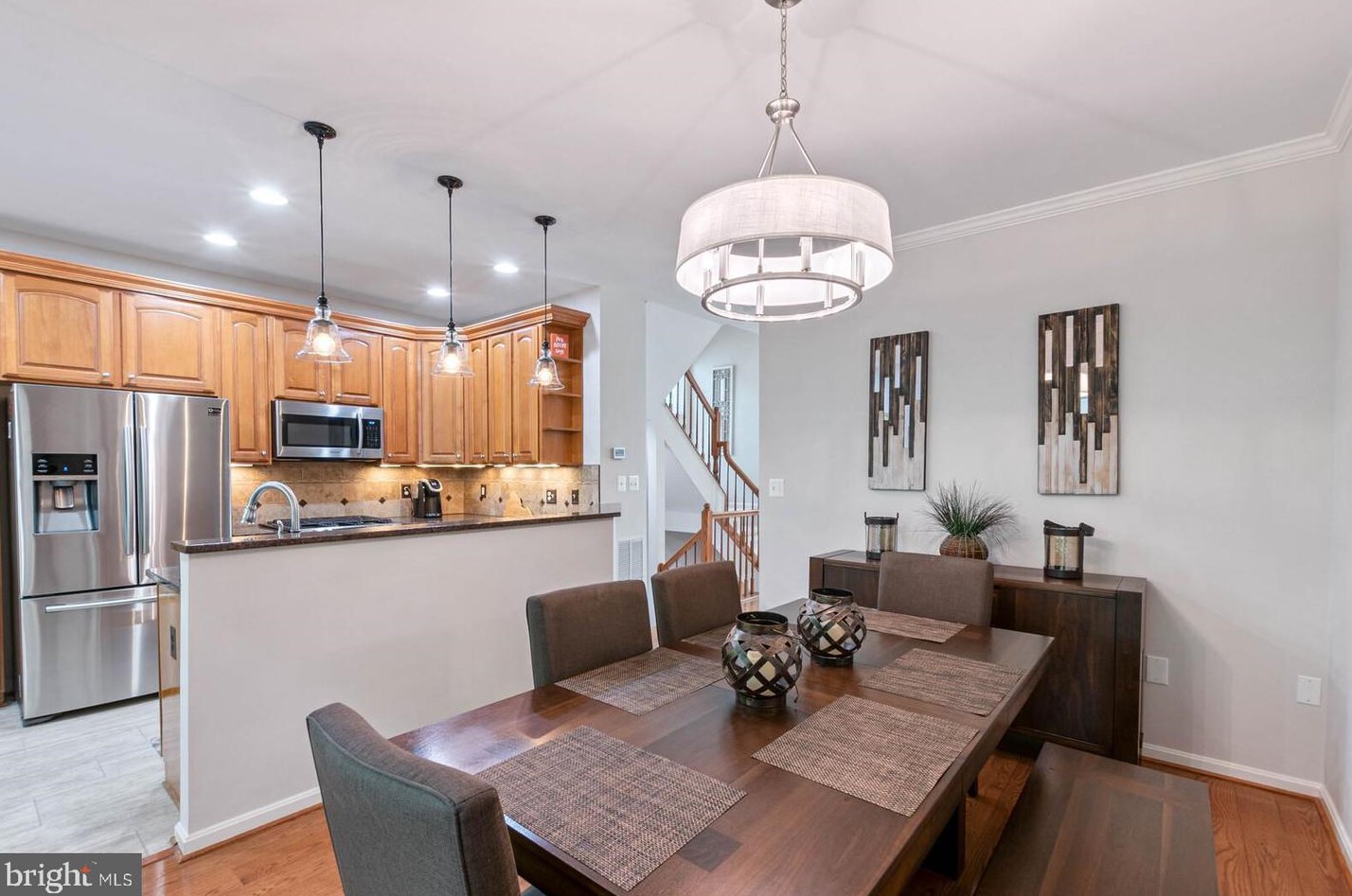 4100 Fairfax Center Creek Dr, Fairfax, VA 22030-8520