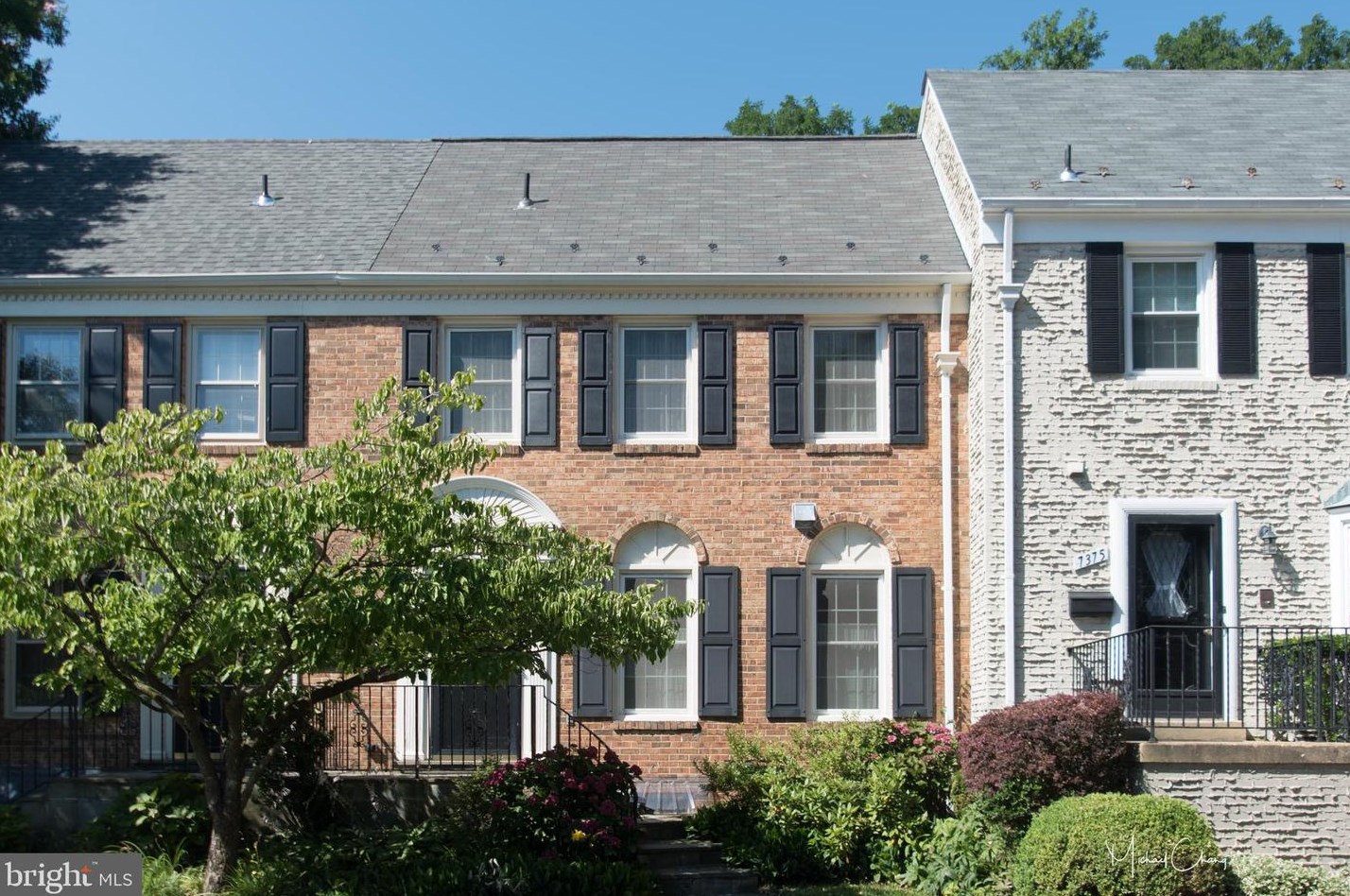 7373 Hallcrest Dr, Mc Lean, VA 22102