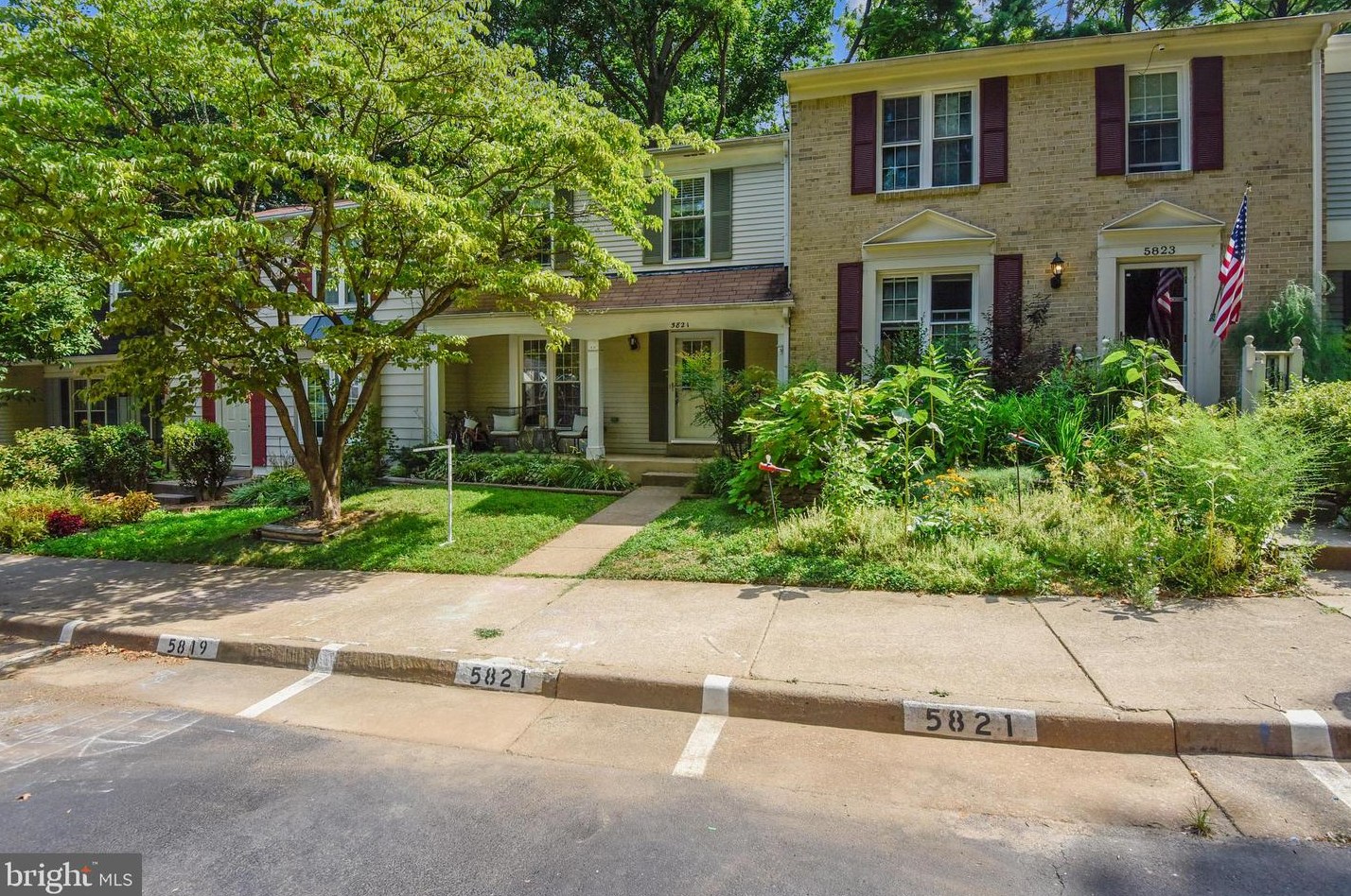 5821 Wood Poppy Ct, Springfield, VA 22015