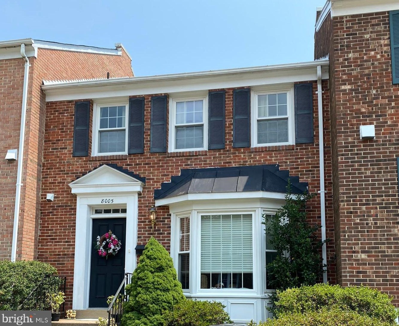 8005 Sleepy View Ln, Springfield, VA 22153
