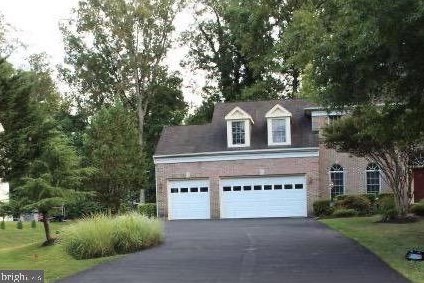 8823 Burke Rd, Springfield, VA 22015