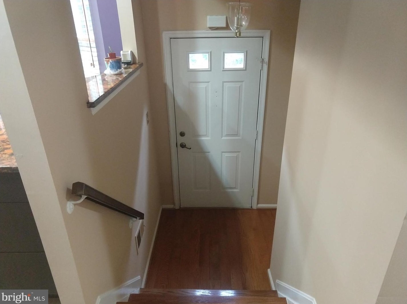 7865 Wintercress Ln, Springfield, VA 22152