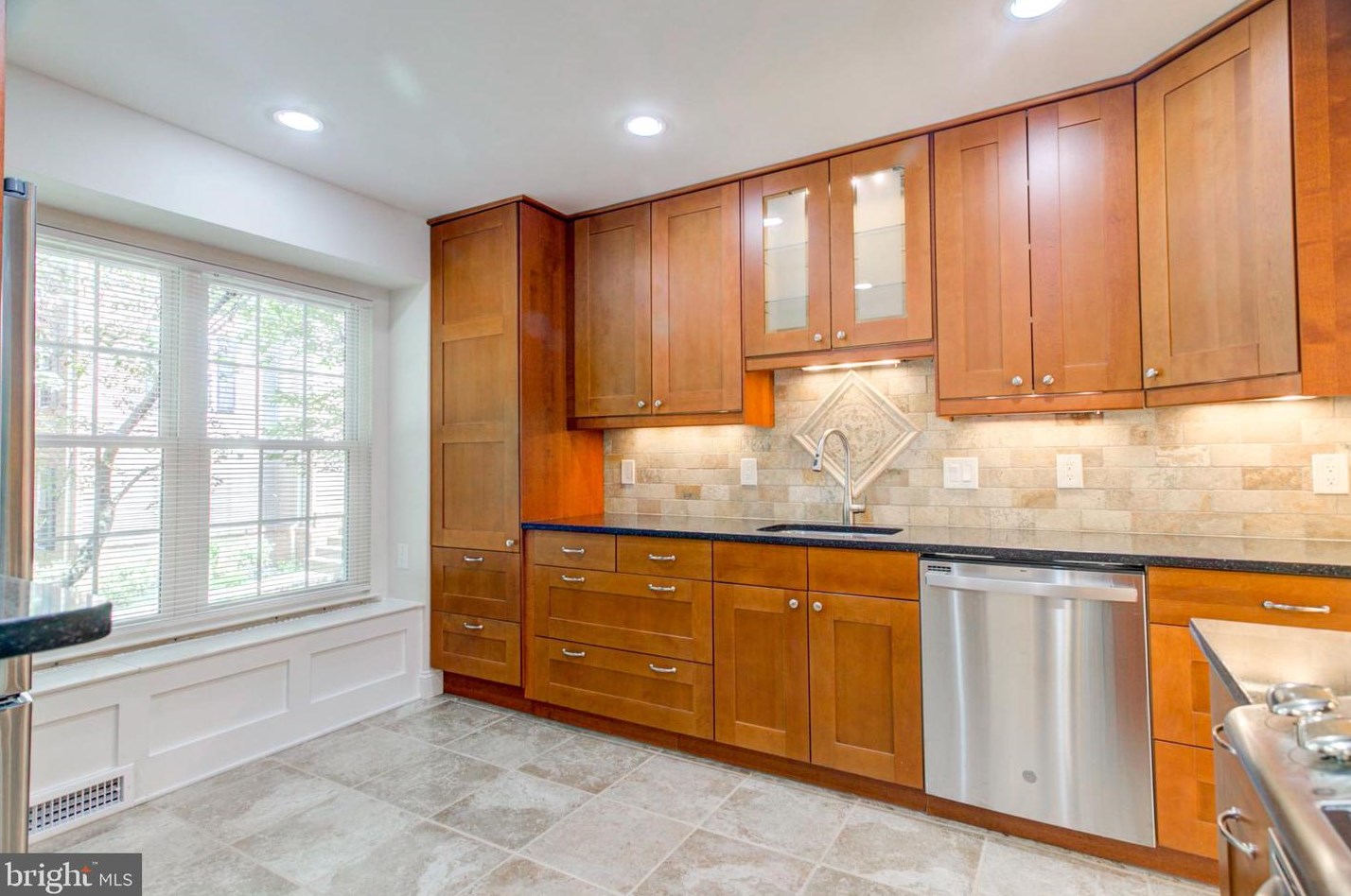 7873 Wintercress Ln, Springfield, VA 22152