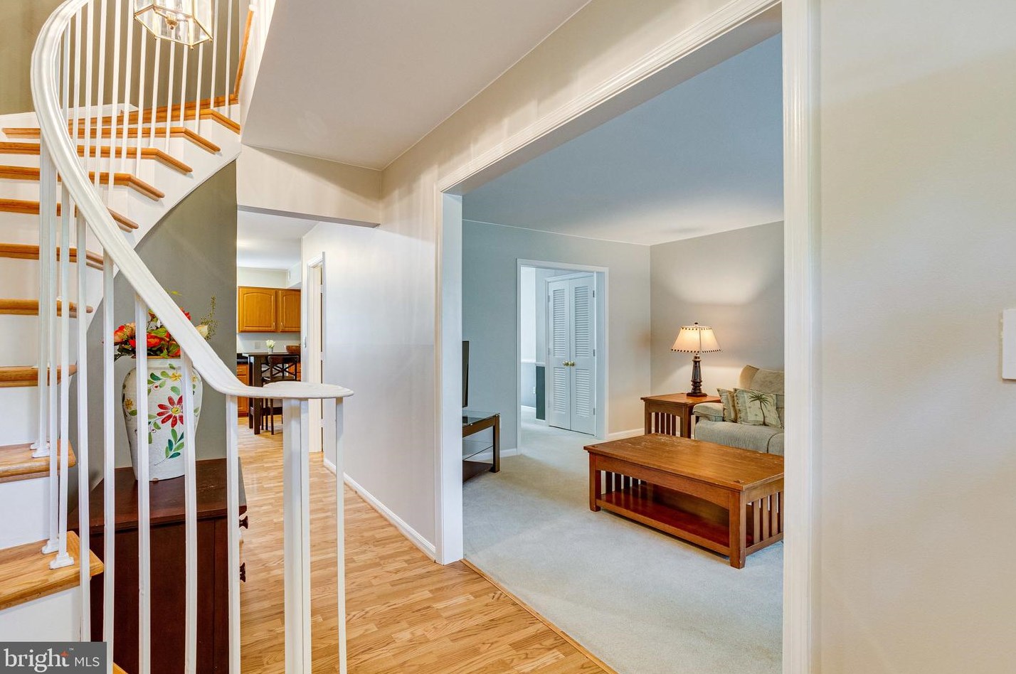 5957 Queenston St, Springfield, VA 22152