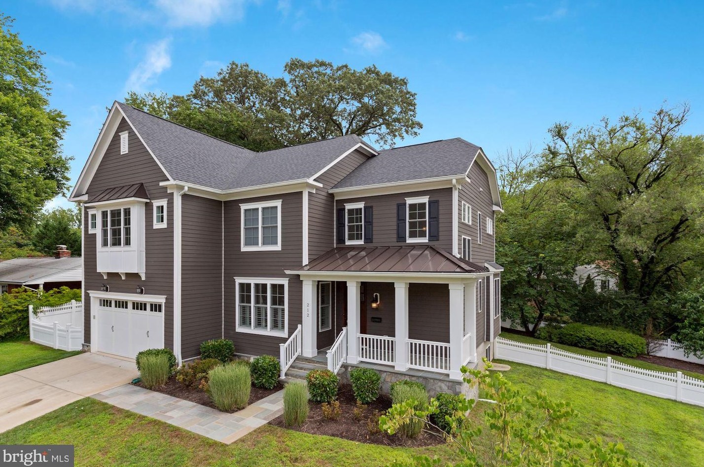 212 Yeonas Dr, Vienna, VA 22180-6559