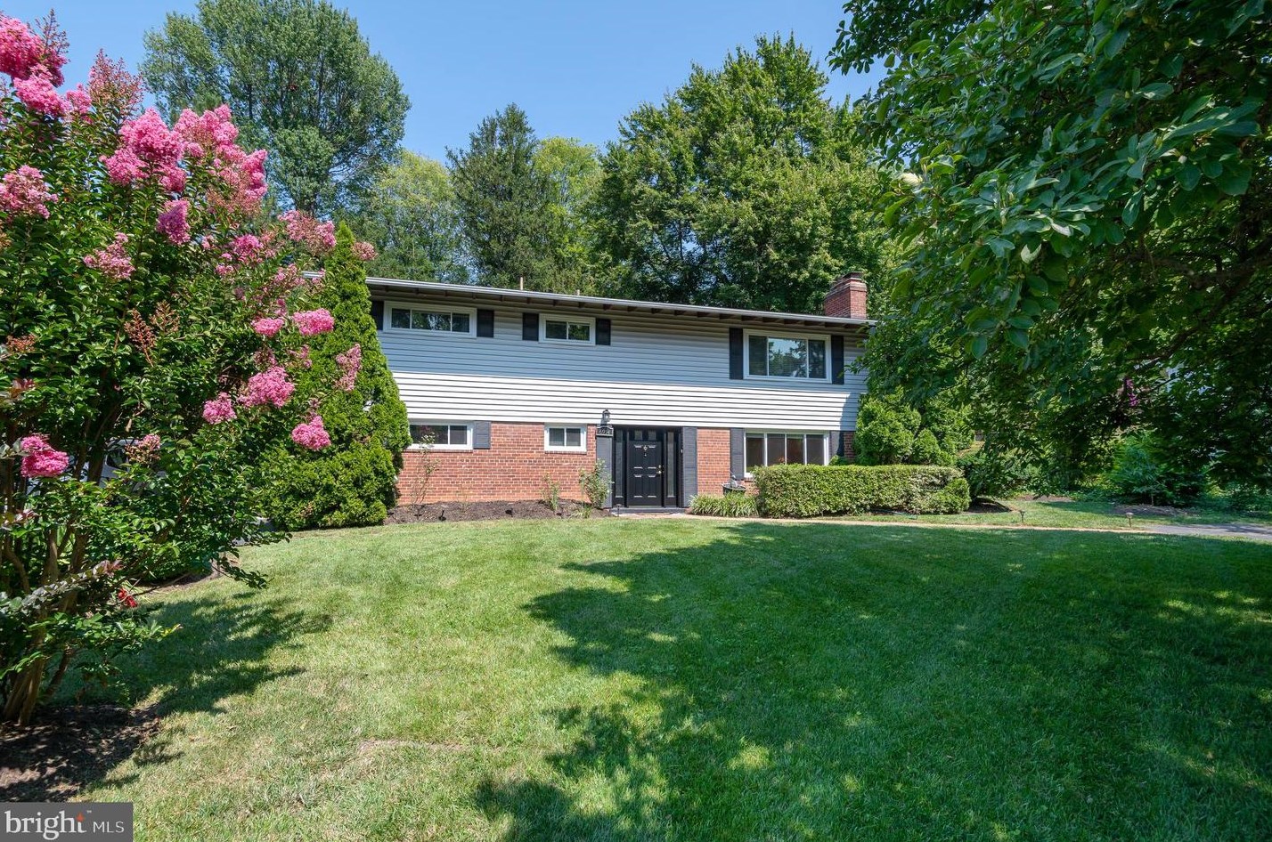 6914 Rosemont Dr, Mc Lean, VA 22101