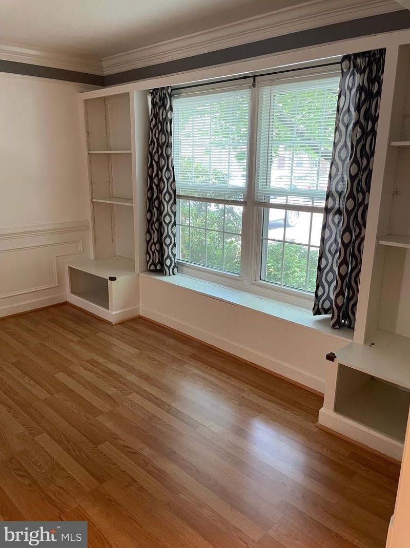 5918 Kingsford Rd #356, Springfield, VA 22152