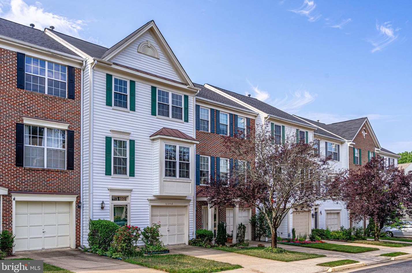 6348 Dakine Cir, Springfield, VA 22150